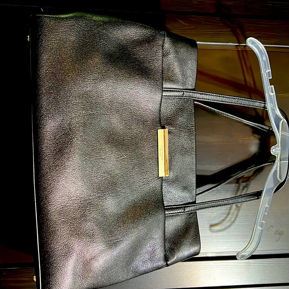 Kate Spade ♠️ executive bag two compartments/ middle zipper / front pocket